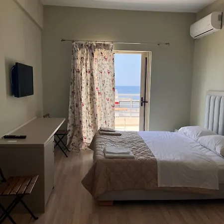 Hotel -te Golja Sarandë