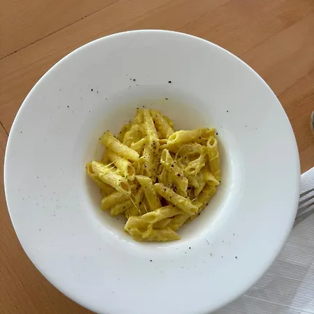-te Golja Hotel