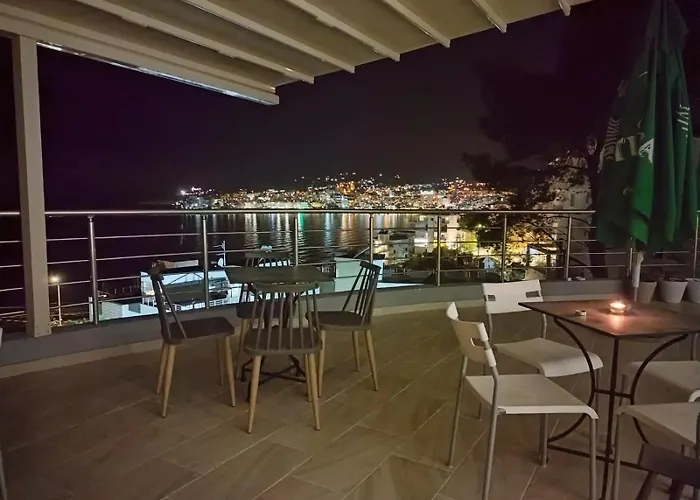 -te Golja Ξενοδοχείο *