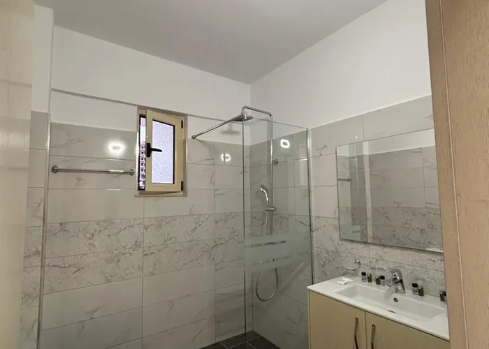 -te Golja Σαράντα