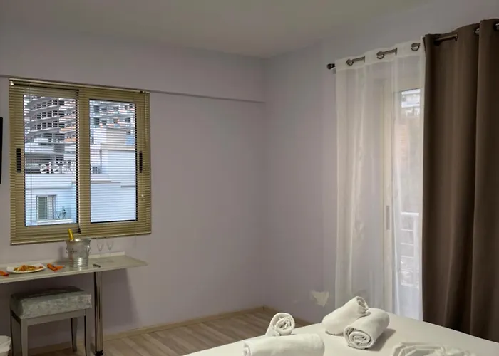 -te Golja Ξενοδοχείο Σαράντα